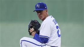 ▲葛蘭基（Zack Greinke）先發5.2局失4分，隊友爆打12分。（圖／美聯社／達志影像）