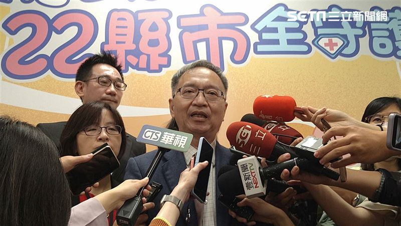 A肝持續燒薛瑞元逼食藥署開記者會講食安