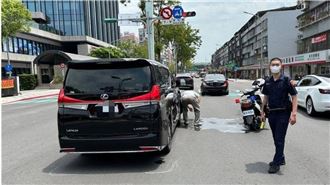 蛇行驟停遭撞還找議員罵警　新北警不忍了