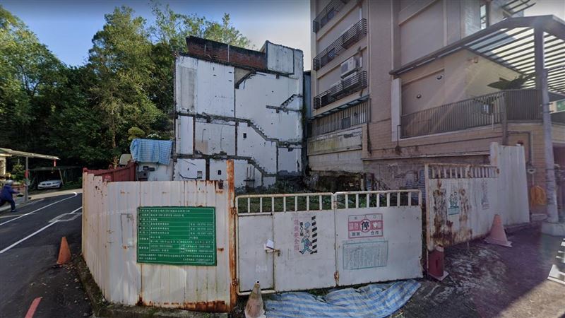 她怒告「濫發拆照」毀家園　侯市府回應了