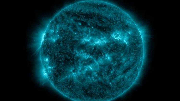 鄭明典曝「太陽閃焰」如鑽石　網驚豔好美