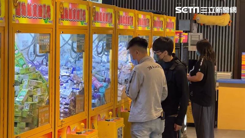 「始祖級夾娃娃機」超驚人！網見照片愣了