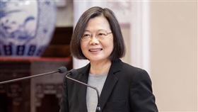 療癒師LeeHeal提供、翻攝自澤倫斯基拜登ig、央視網、朝中網、蔡英文臉書