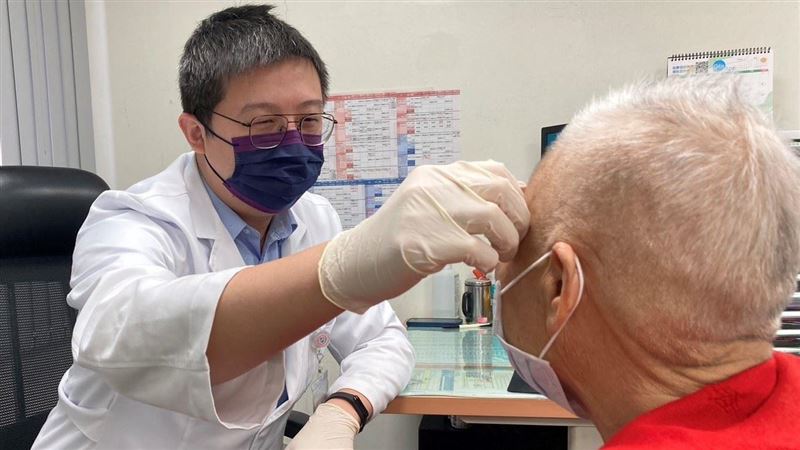 以為反覆長針眼　竟是「惡性腫瘤」