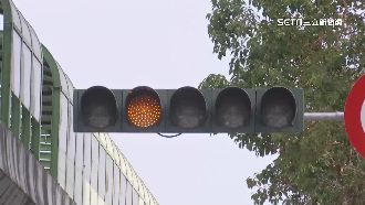 很多人不知道！黃燈亮了做錯這事噴5400元