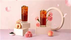 「麻古茶坊」5月12日至5月14日限時3天蜜桃紅茶「買1送1」,麻古茶坊提供