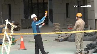 1死10傷隔天…風水師奔現場燒黃符疑作法