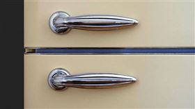 101歲的老人過世後遺體被兒子藏家中冷凍庫長達1年半。（示意圖／Pixabay）