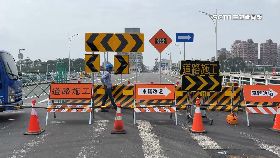 搭橋害車禍1200.