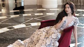 劉亦菲空靈的氣質被稱「神仙姐姐」。（圖／翻攝自劉亦菲微博）