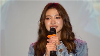 完勝歐陽娜娜　韓菲成最美星二代回應了