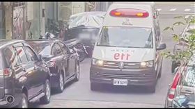 ▲台北市松山區人倫悲劇。79歲老母疑不堪長照壓力，以膠帶封口鼻，殺死罹患小兒麻痺的小兒子。（圖／翻攝畫面）