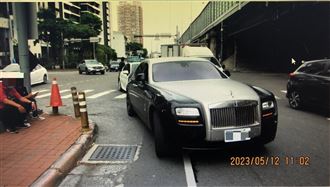撞上2千萬勞斯萊斯　驚人維修費駕駛嚇傻
