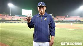 ▲中信兄弟新任總教練彭政閔拿下執教首勝。（圖／記者劉彥池攝影）