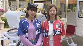 蔡黃汝、峮峮入主《飢餓遊戲》兩週年。（圖／中視提供）