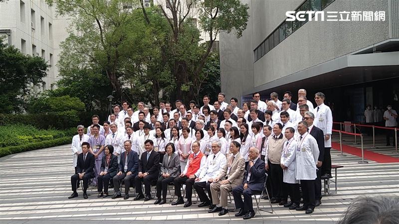 北榮重粒子中心啟用　尹衍樑捐15億未出席