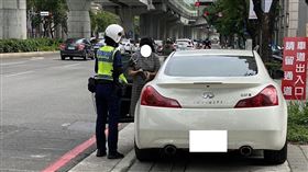 行人地獄！中部大執法3大學周圍違規最多（圖／翻攝畫面）