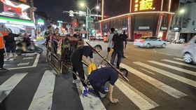 ▲城隍大駕為不幸往生的三歲女童進行路祭。（圖／全臺首邑縣城隍廟提供）