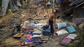 氣旋摩卡襲緬甸釀60死 村民收拾殘局、尋失蹤親人（圖／美聯社／達志影像）