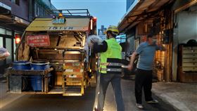 桃園市環保局,垃圾車,清潔隊員（圖／桃園市環保局提供）