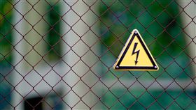 觸電，高壓電（圖／PIXABAY）