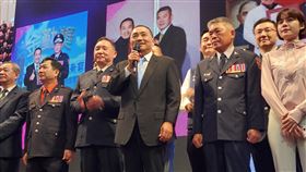 侯友宜出席民力聯合布達典禮（1）新北市長侯友宜（前右3）17日獲國民黨徵召參選2024總統，下午出席新北市民力任務隊聯合布達典禮活動時，現場氣氛熱烈。中央社記者王鴻國攝 112年5月17日