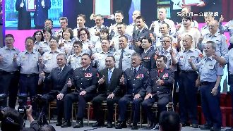 侯友宜赴千人警界活動　現場放「友宜歌」