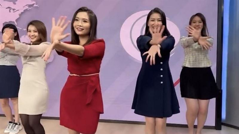 5美女主播跳「開花舞」惹高層不滿：恥辱