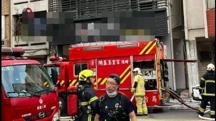 台南日式料理店氣爆！　2員工跳樓逃生