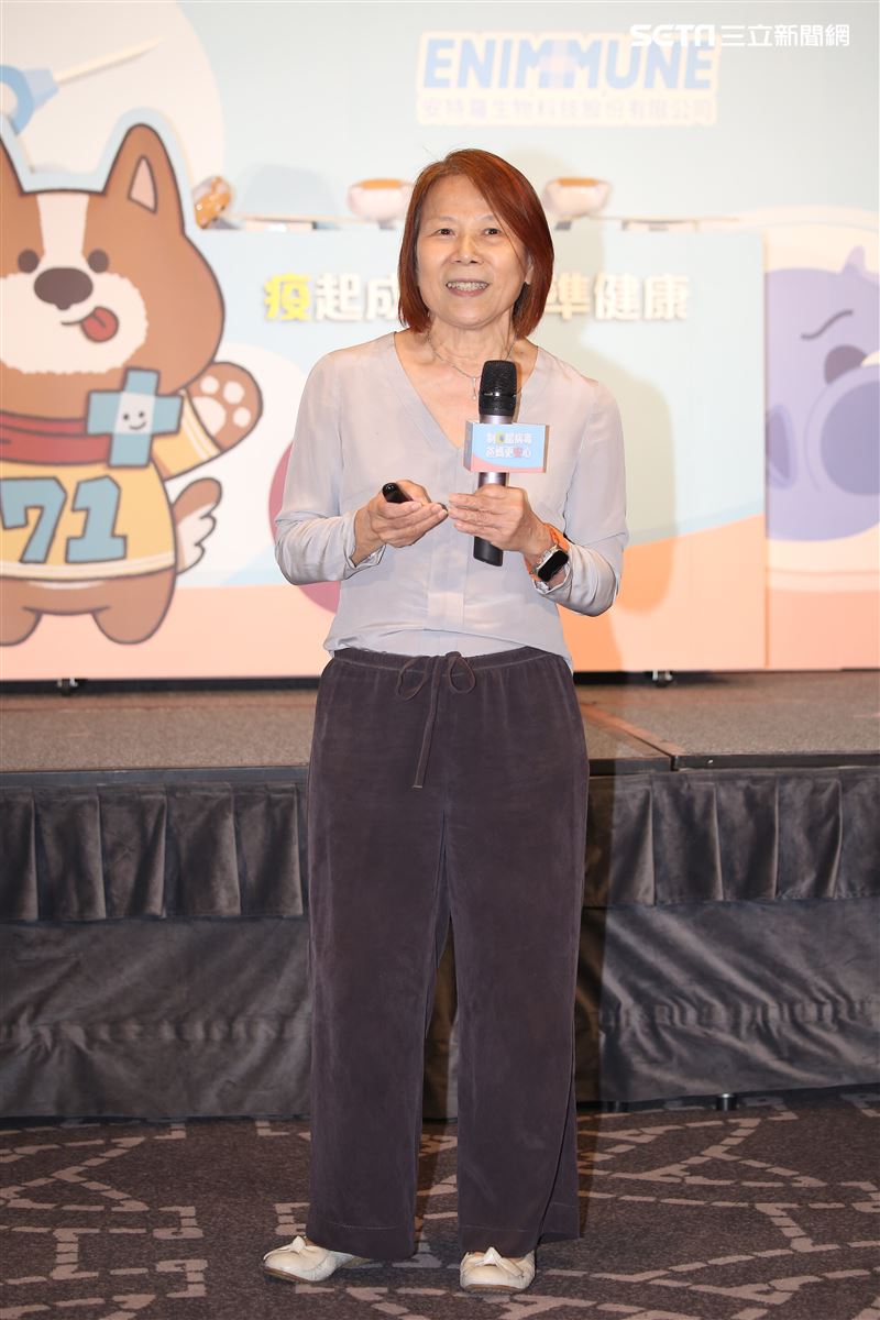 台灣流行疾病學專家何美鄉博士出席【制伏腸病毒 爸媽更安心】衛教記者會 。（圖／記者楊澍攝影）