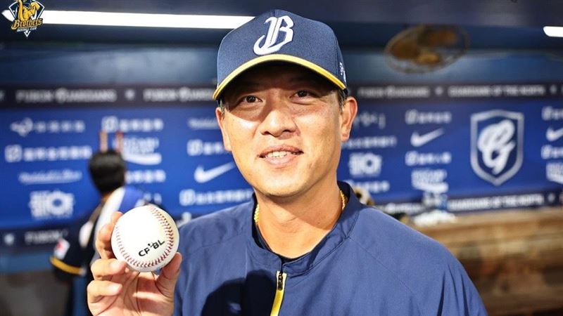 恰總無安打比賽讚守備　也必須稱讚江少慶