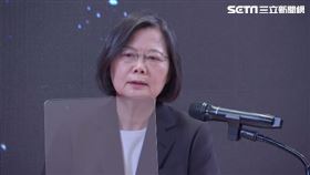 蔡英文主持「執政七年，重新定義台灣，讓世界重新看見台灣」記者會