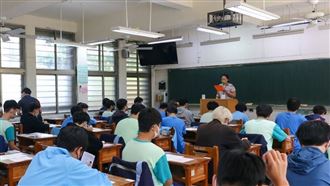 115會考／社會科55件違規　1考生擾亂秩序