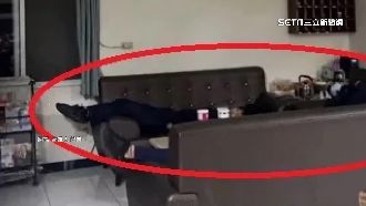 太累了嗎？派出所員警遭爆值勤時間睡沙發