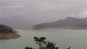 曾文水庫上游集水區單日降雨量逾80毫米曾文水庫上游集水區的嘉義縣大埔鄉一帶，19日雨勢比台南明顯許多，經濟部水利署南區水資源局統計，至晚間9時止，曾文水庫集水區單日累積雨量83.9毫米，為今年單日最高降雨量；曾文水庫蓄水量也微幅增加。（南區水資源局提供）中央社記者楊思瑞台南傳真  112年5月19日