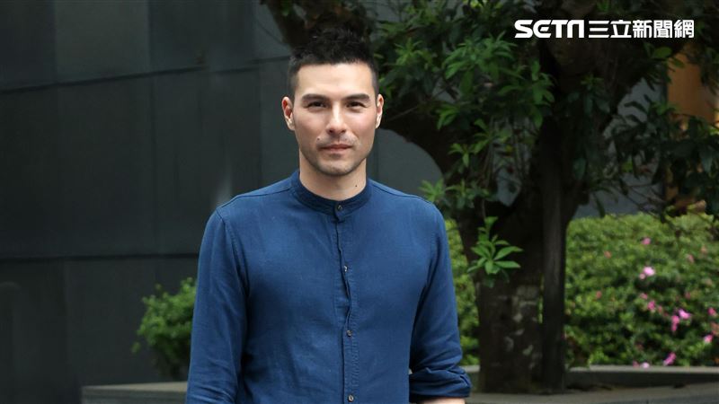 獨／鳳小岳為何台語講那麼好？家族背景曝