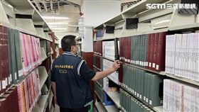 國立台灣圖書館二度收到恐嚇電郵，中和分局派員搜索並未尋獲炸彈。（圖／翻攝畫面）