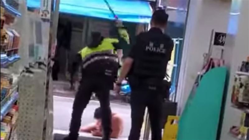 警制伏浩克遭懲處　名嘴：以後用愛的小手