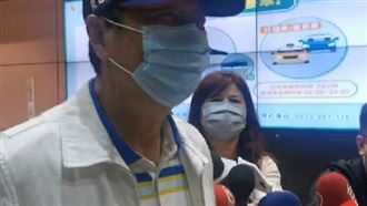 郭台銘回台了！被問「侯郭配」不發一語