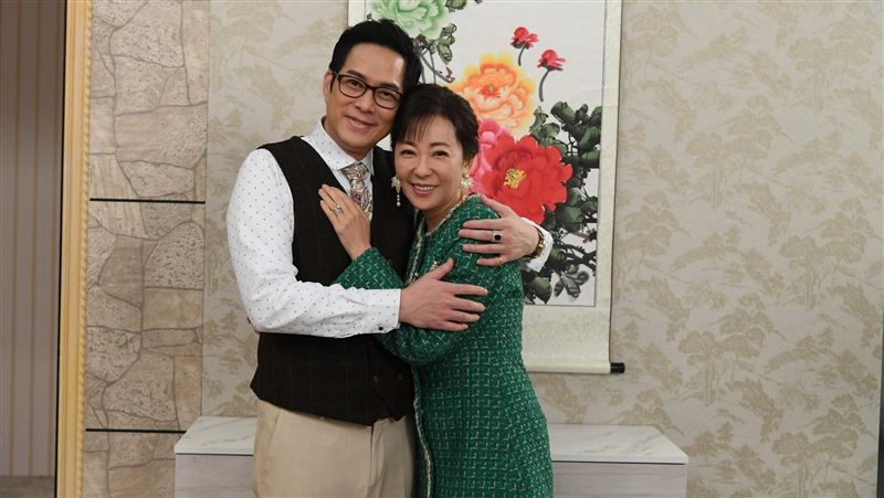 天道他罹癌切蛋蛋　激動鋼瓶敲頭險腦震盪