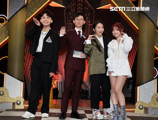 「全明星辯論會」主持人陶晶瑩、視網膜、黃豪平、陳芳語。（圖/記者邱榮吉攝影）