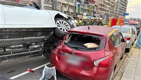 新北市，土城，五大，車禍，