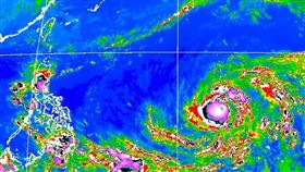 瑪娃提前轉強颱！下週一轉幅為關鍵　氣象局：週末小心長浪