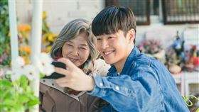 《謝幕》高斗心 姜河那 河智苑（圖／八大提供）