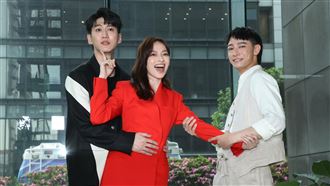 女神姚以緹曾被小8歲弟弟追　改觀姐弟戀