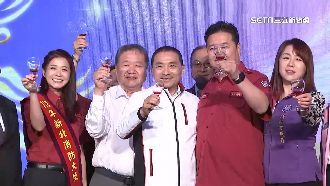 變相造勢？新北消防、義消表揚成挺侯大會