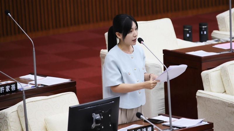 雞排妹戰中正萬華立委？吳沛憶：震驚驚訝