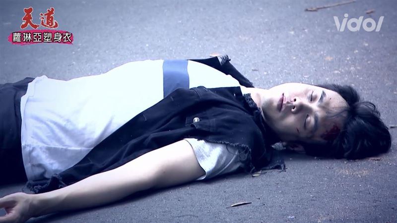 岳虹「兒子」車禍亡　他演活吸毒犯被讚爆