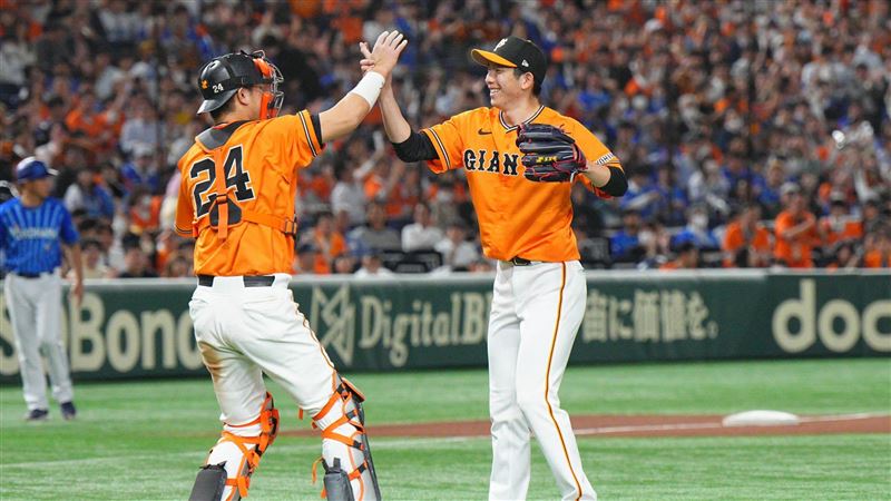戸郷翔征127球無四死球完封　和田毅154勝