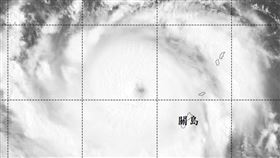 瑪娃颱風眼牆雲系完整（圖／翻攝自鄭明典 臉書）